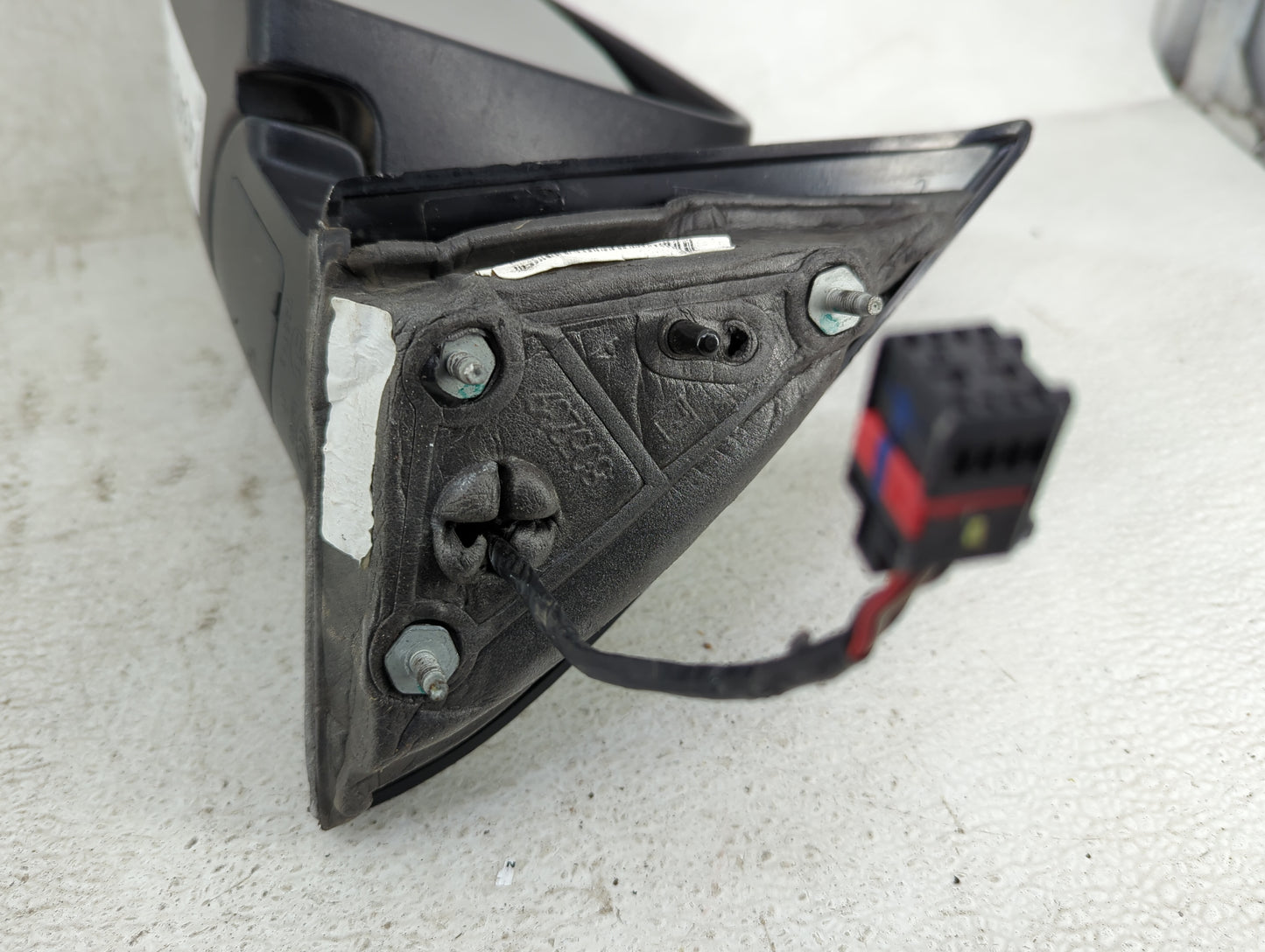 2014-2021 Jeep Cherokee Driver Side View Mirror - Left Door Mirror OEM Used - Oemusedautoparts1.com