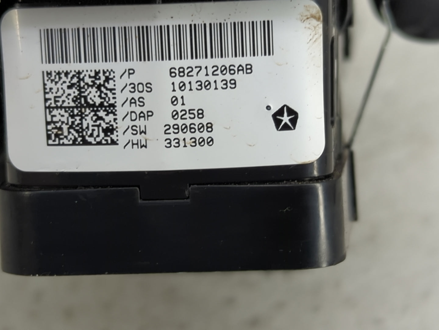 2015-2022 Jeep Cherokee Master Power Window Switch Replacement Driver Side Left P/N:68271206AB Fits OEM Used Auto Parts - Oe