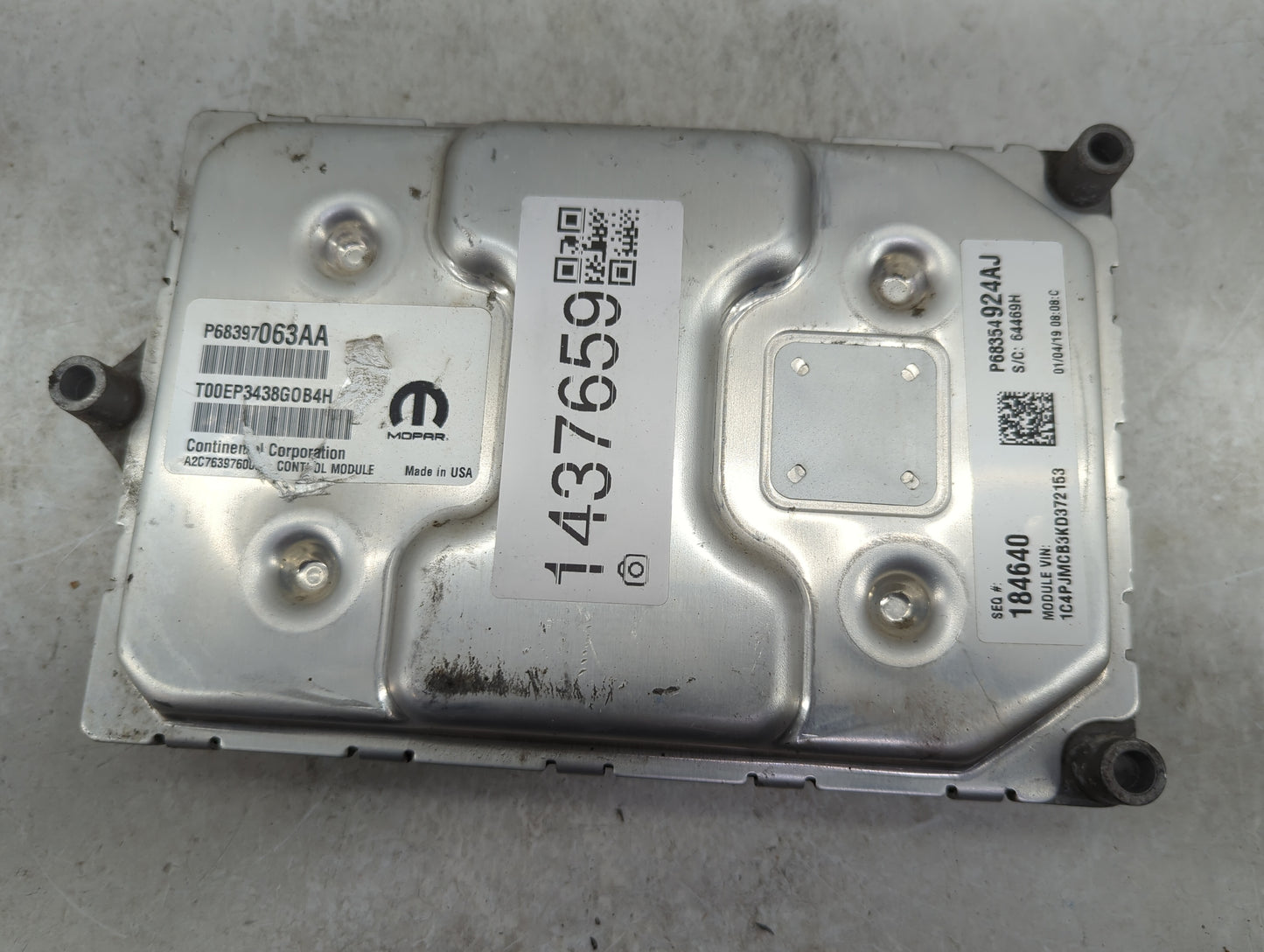 2019-2020 Jeep Cherokee PCM Engine Control Computer ECU ECM PCU OEM P/N:P68397063AA P68354924AJ Fits Fits 2019 2020 OEM Used