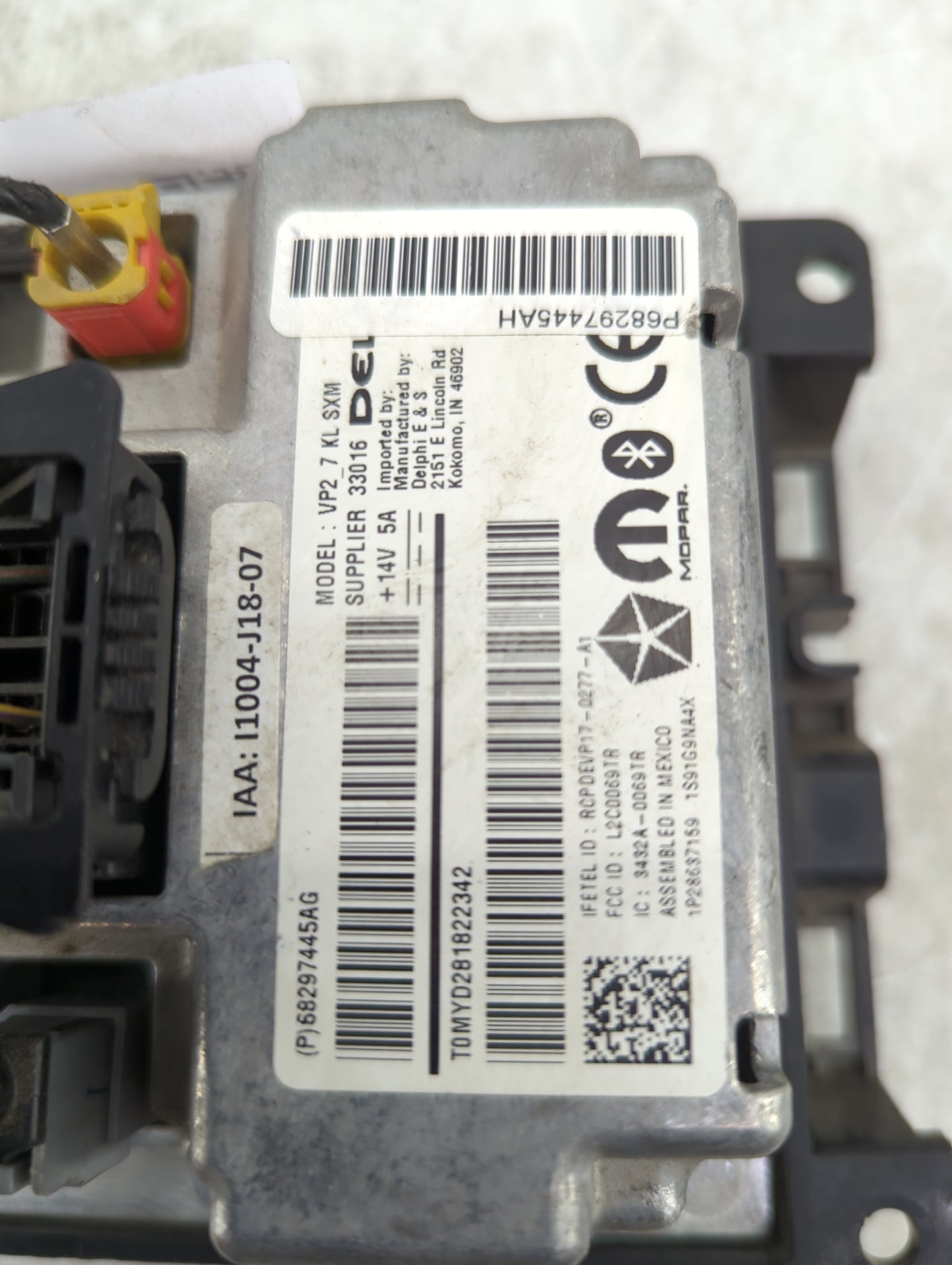 2019 Jeep Cherokee Radio AM FM Cd Player Receiver Replacement P/N:P68297445AG P68297445AH, RCPDFVP17-0277-A1, L2CDD69TR Fits