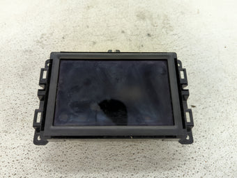 compare product 2019 Jeep Cherokee Information Display Screen