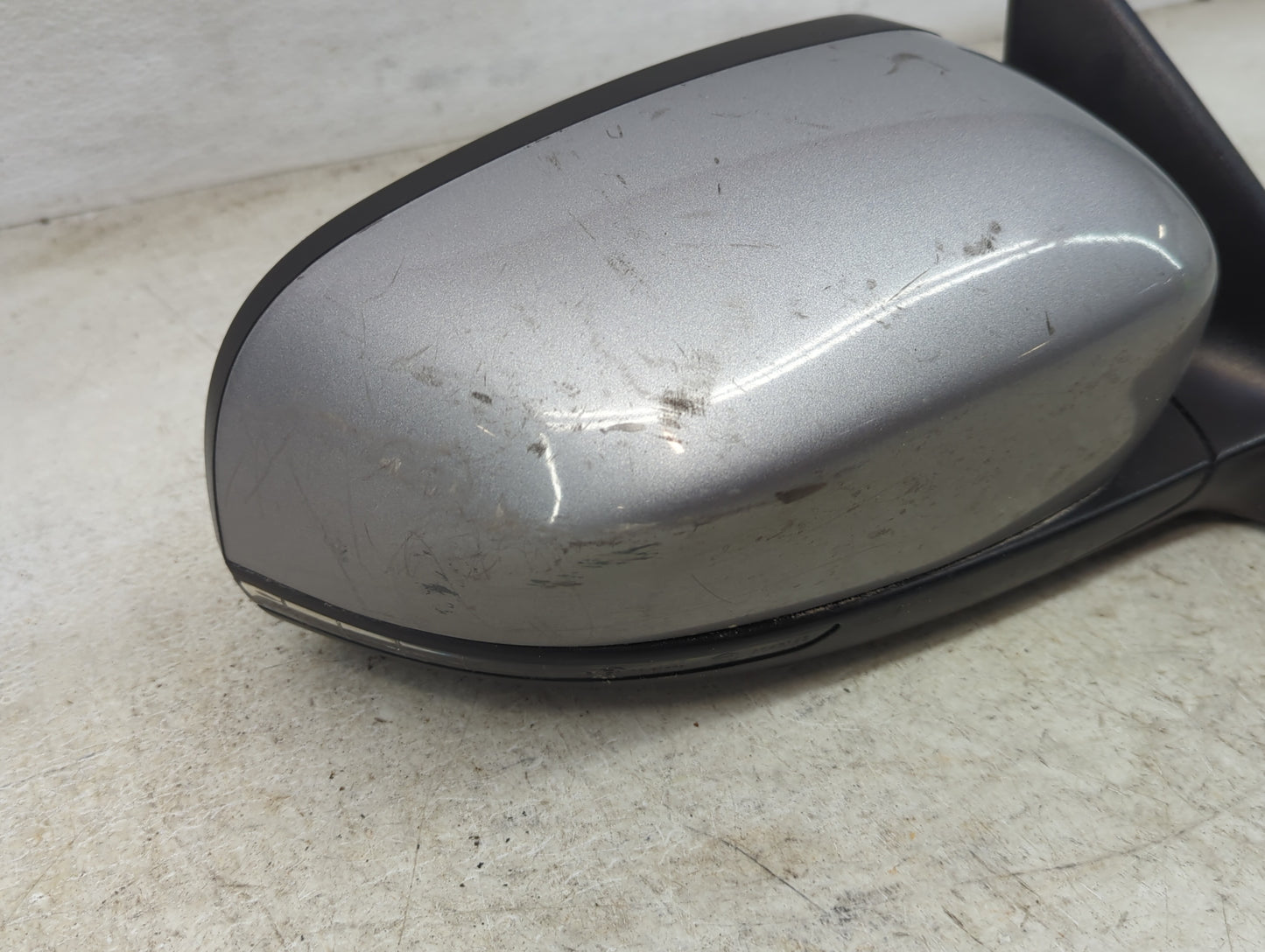 2014-2021 Jeep Cherokee Passenger Side View Mirror - Right Door Mirror OEM Used - Oemusedautoparts1.com