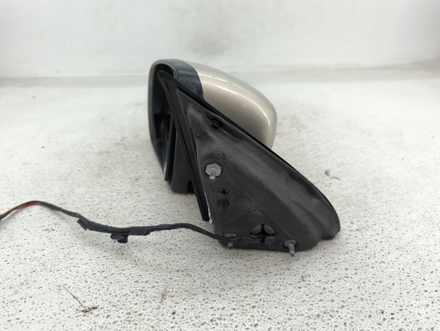 2014-2021 Jeep Cherokee Driver Side View Mirror - Left Door Mirror OEM Used - Oemusedautoparts1.com