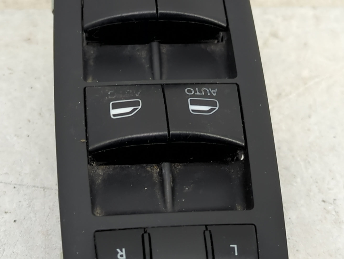 2015-2022 Jeep Cherokee Master Power Window Switch Replacement Driver Side Left P/N:68271205AB Fits OEM Used Auto Parts - Oe
