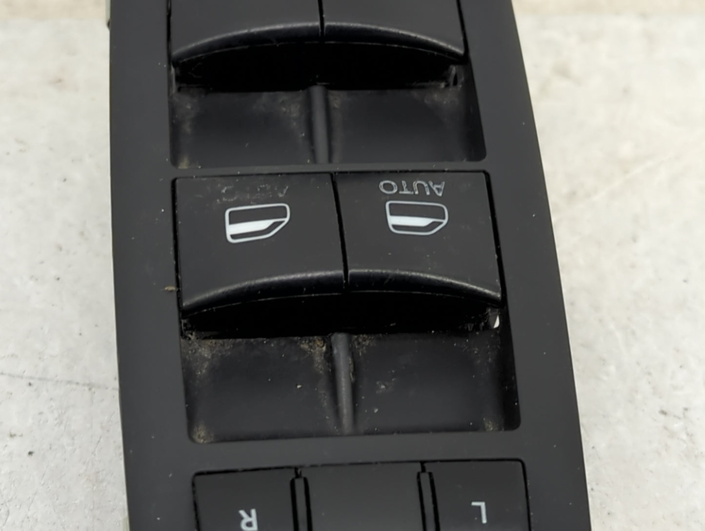 2015-2022 Jeep Cherokee Master Power Window Switch Replacement Driver Side Left P/N:68271205AB Fits OEM Used Auto Parts - Oe
