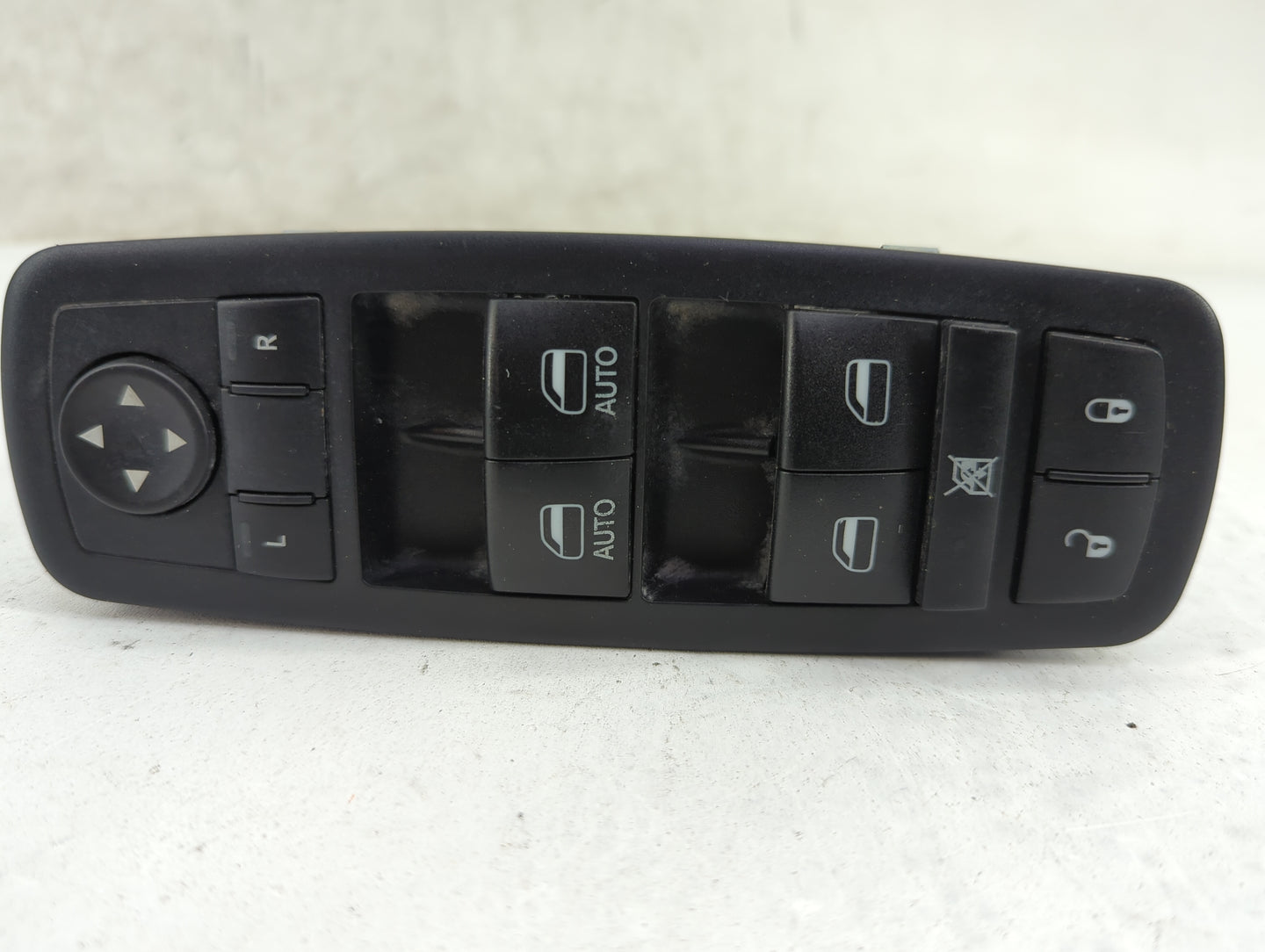 2015-2022 Jeep Cherokee Master Power Window Switch Replacement Driver Side Left P/N:68271206AB 10130139 Fits OEM Used Auto P
