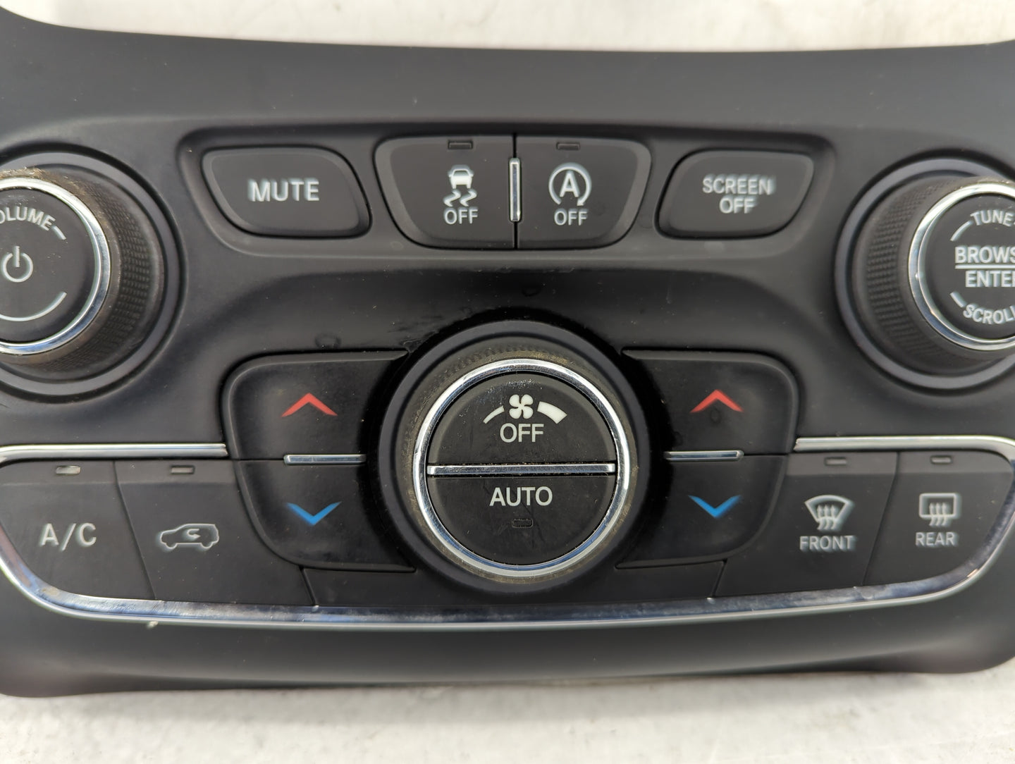 2019-2022 Jeep Cherokee Climate Control Module Temperature AC/Heater Replacement P/N:68285942AD Fits Fits 2019 2020 2021 202