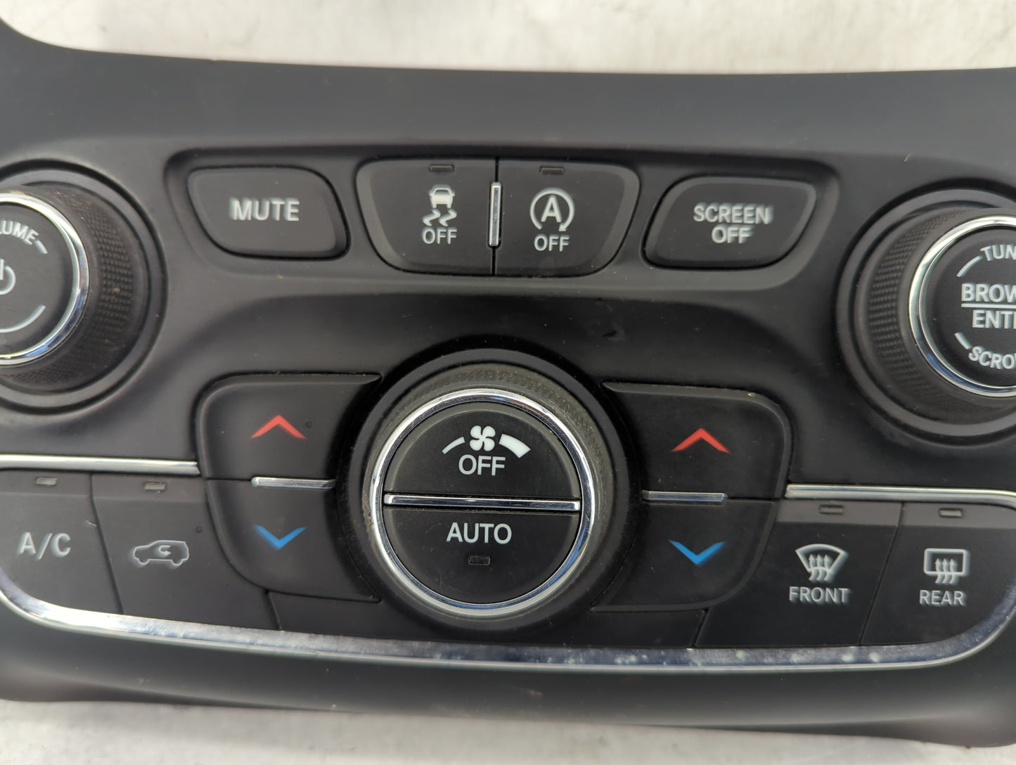 2019-2022 Jeep Cherokee Climate Control Module Temperature AC/Heater Replacement P/N:68285942AD Fits Fits 2019 2020 2021 202