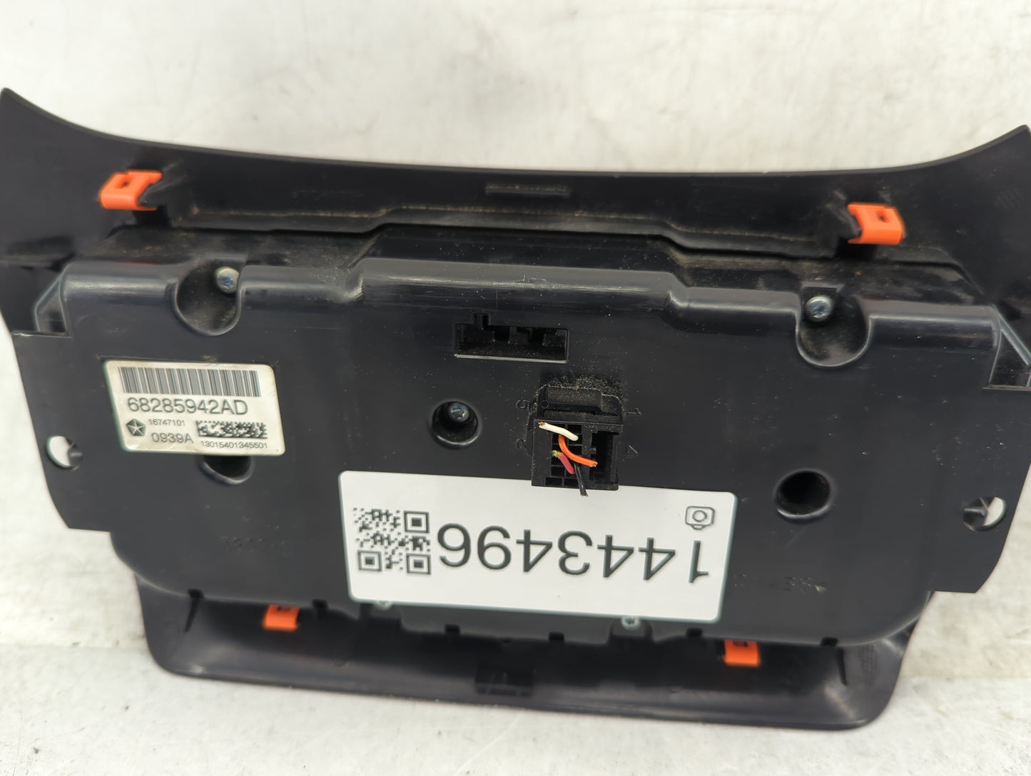 2019-2022 Jeep Cherokee Climate Control Module Temperature AC/Heater Replacement P/N:68285942AD Fits Fits 2019 2020 2021 202