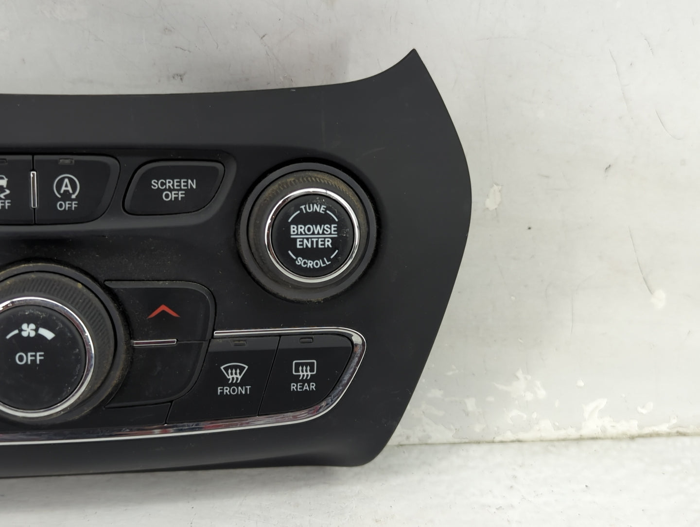 2019-2022 Jeep Cherokee Climate Control Module Temperature AC/Heater Replacement P/N:68285938AD Fits Fits 2019 2020 2021 202