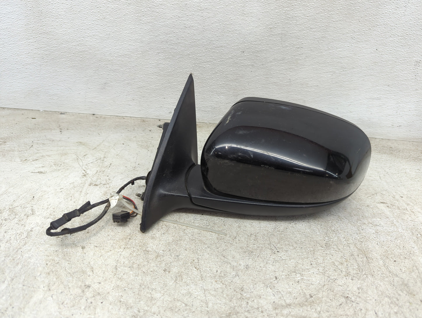 2014-2021 Jeep Cherokee Driver Side View Mirror - Left Door Mirror OEM Used - Oemusedautoparts1.com