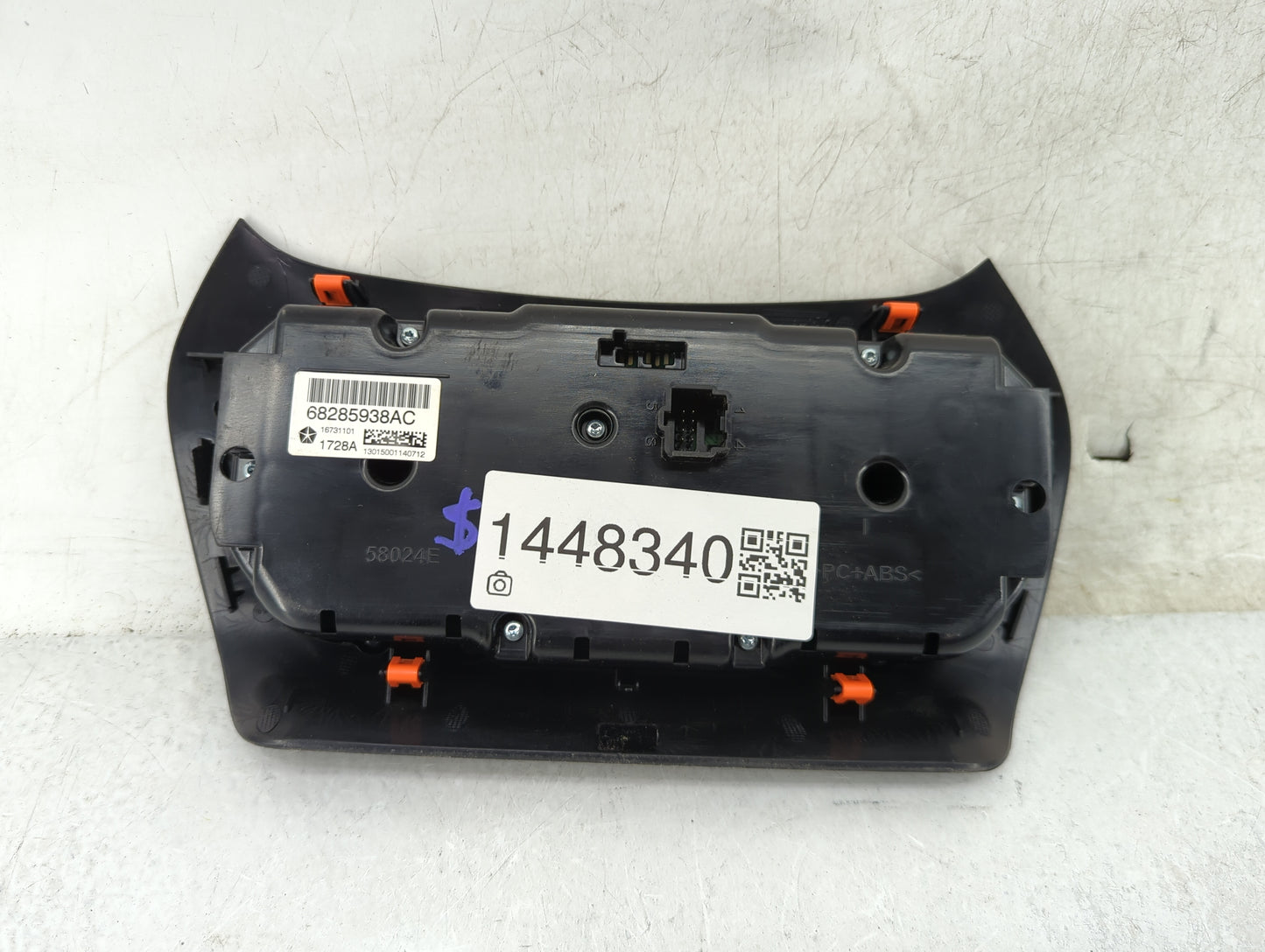 2019-2022 Jeep Cherokee Climate Control Module Temperature AC/Heater Replacement P/N:68285938AC Fits Fits 2019 2020 2021 202