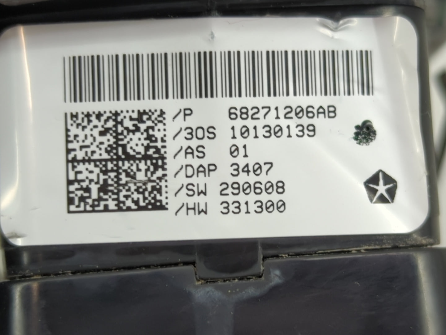 2015-2022 Jeep Cherokee Master Power Window Switch Replacement Driver Side Left P/N:68271206AB Fits OEM Used Auto Parts - Oe