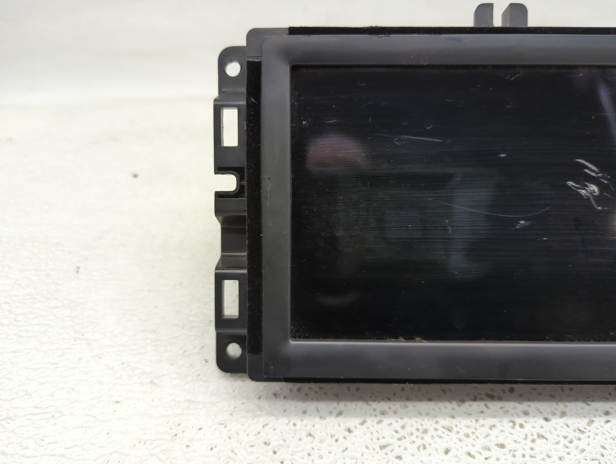 2019 Jeep Cherokee Information Radio Display Screen 1457160 - Oemusedautoparts1.com