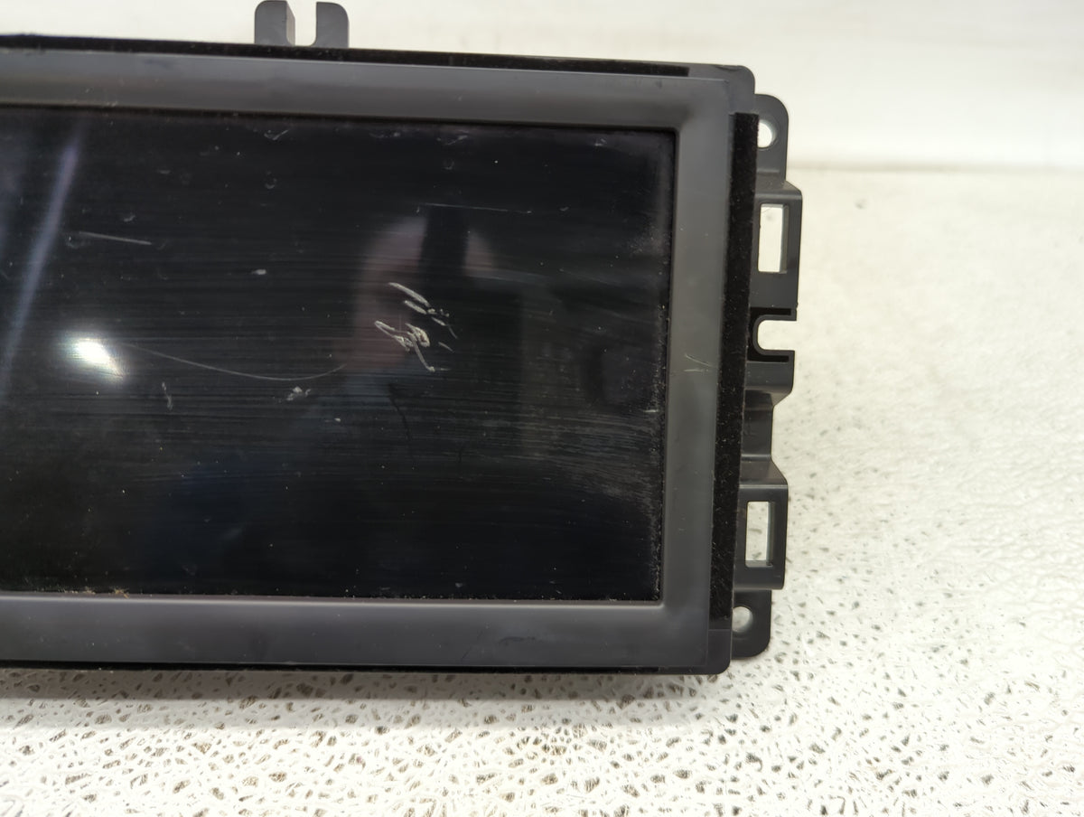2019 Jeep Cherokee Information Radio Display Screen 1457160 - Oemusedautoparts1.com