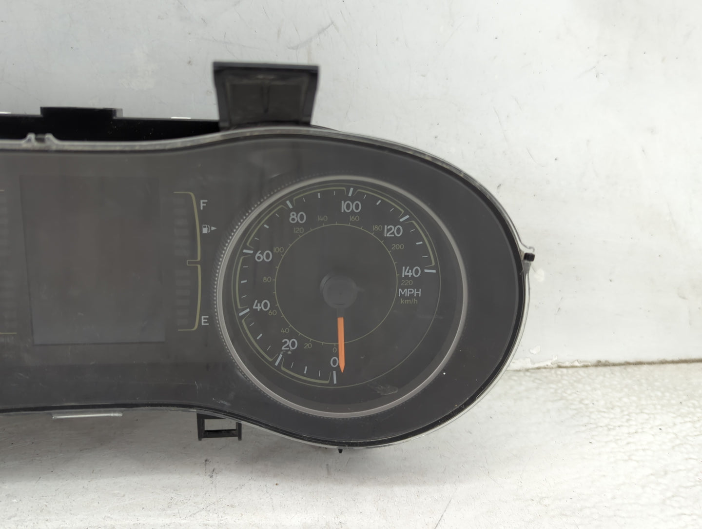 2019 Jeep Cherokee Instrument Cluster Speedometer Gauges P/N:P68379607AE TMCQI020837757 Miles: Fits OEM Used Auto Parts - Oe