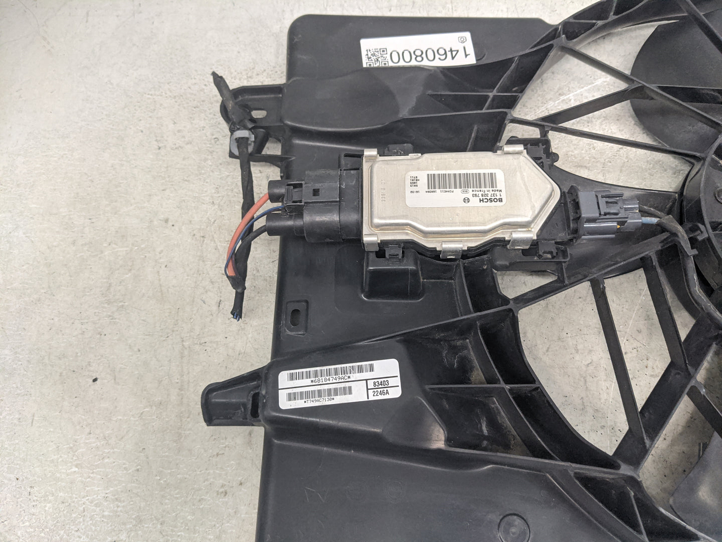 2014-2022 Jeep Cherokee Electric Radiator Cooling Fan Motor Assembly - Oemusedautoparts1.com