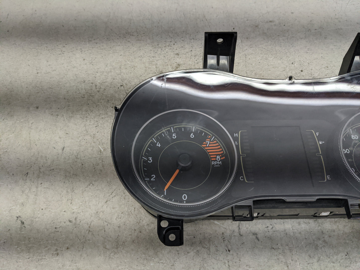 2019 Jeep Cherokee Instrument Cluster Speedometer Gauges P/N:P68379590AE A2C80949600, A2C19776404 Miles:23K Fits OEM Used Au