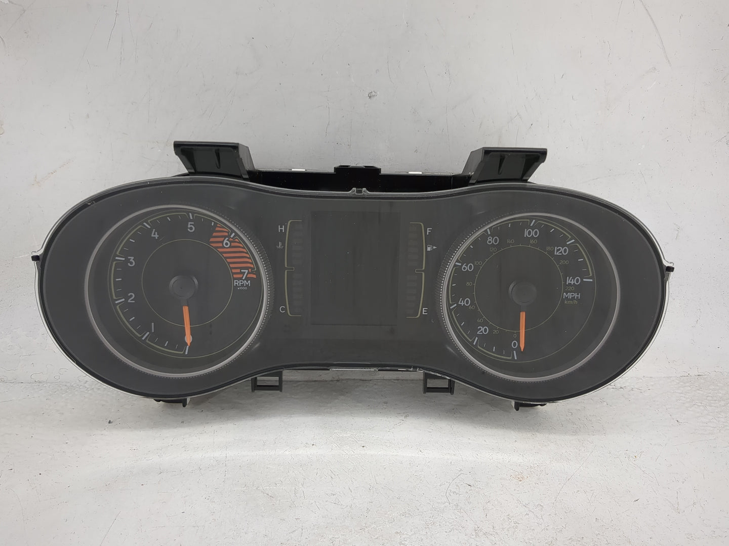2019 Jeep Cherokee Instrument Cluster Speedometer Gauges P/N:P68379592AE A2C80949600 Miles: Fits OEM Used Auto Parts - Oemus