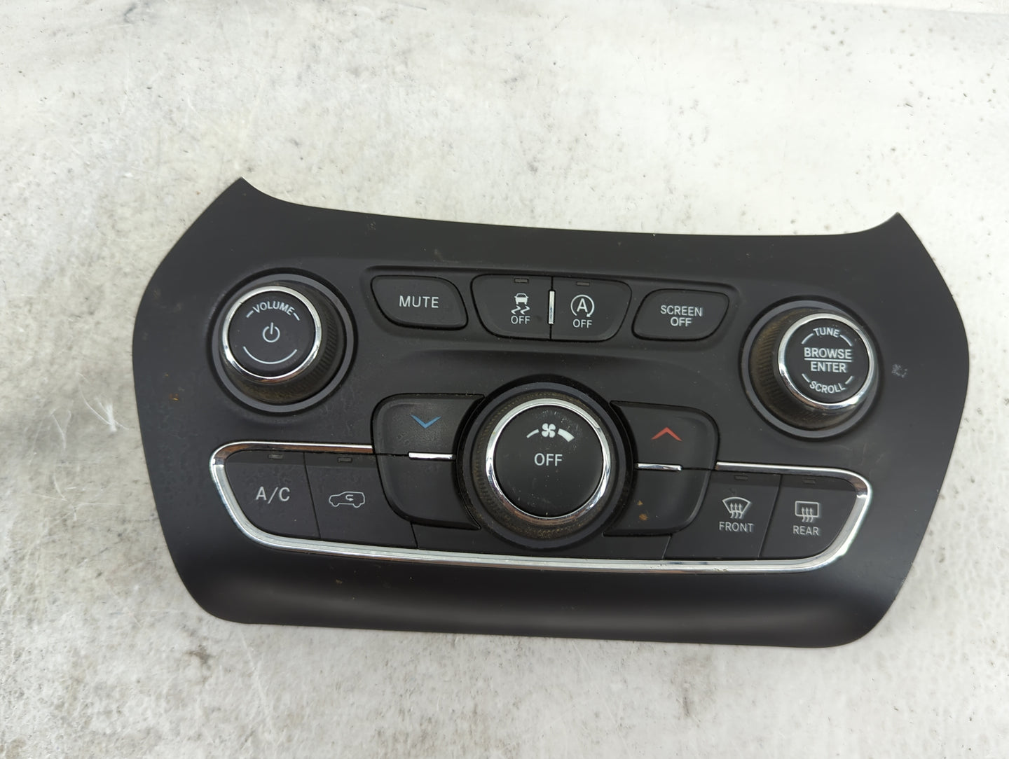 2019-2022 Jeep Cherokee Climate Control Module Temperature AC/Heater Replacement P/N:68285938AC 16731101 Fits OEM Used Auto 