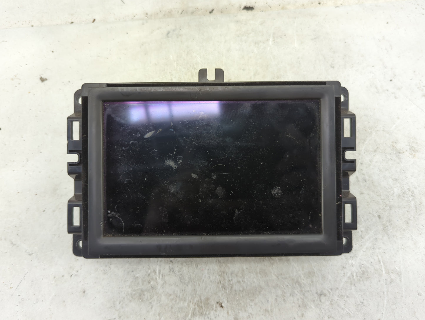 2019 Jeep Cherokee Information Display Screen 1487839 - Oemusedautoparts1.com