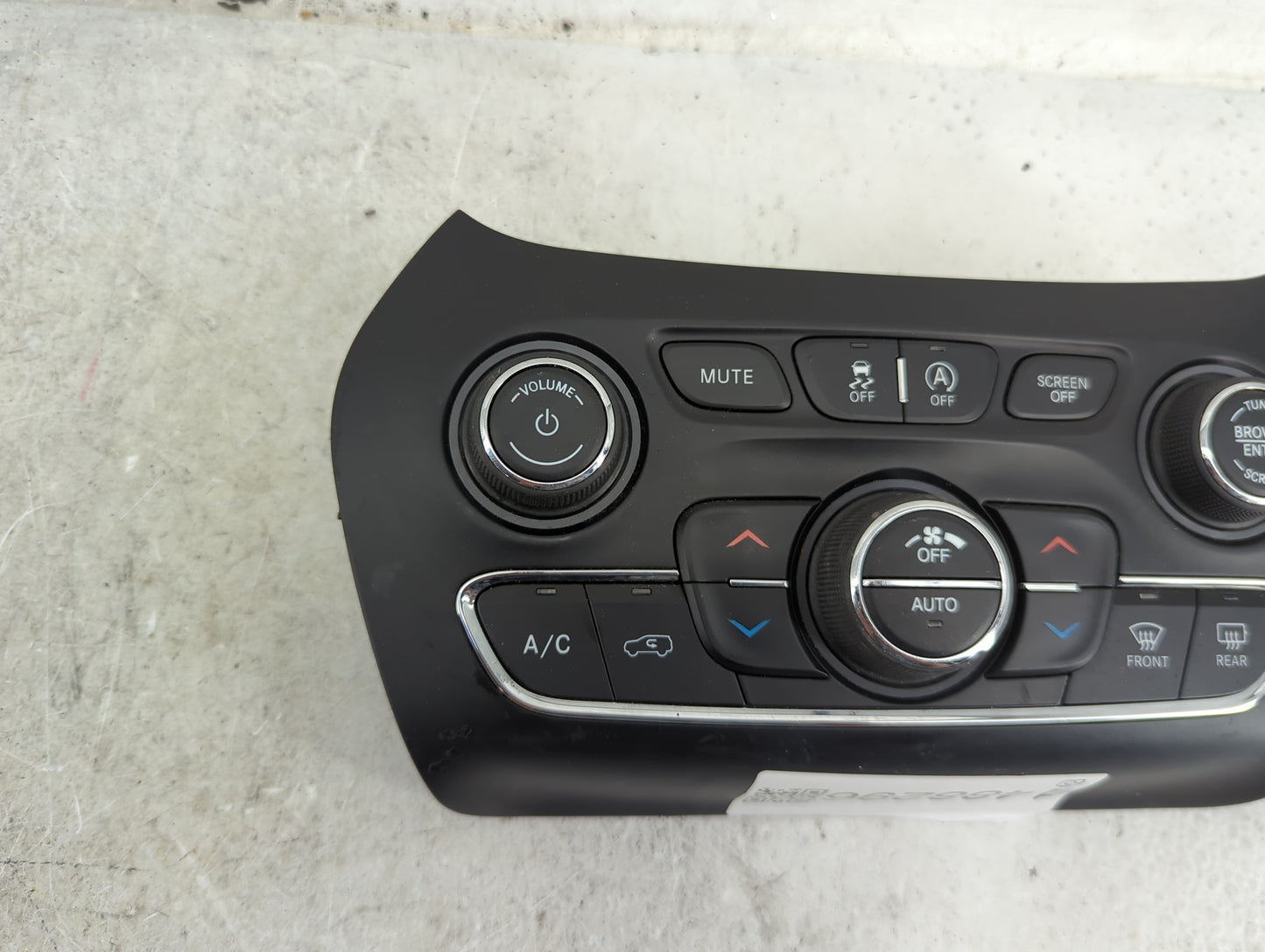 2019-2022 Jeep Cherokee Climate Control Module Temperature AC/Heater Replacement P/N:68285942AD Fits Fits 2019 2020 2021 202