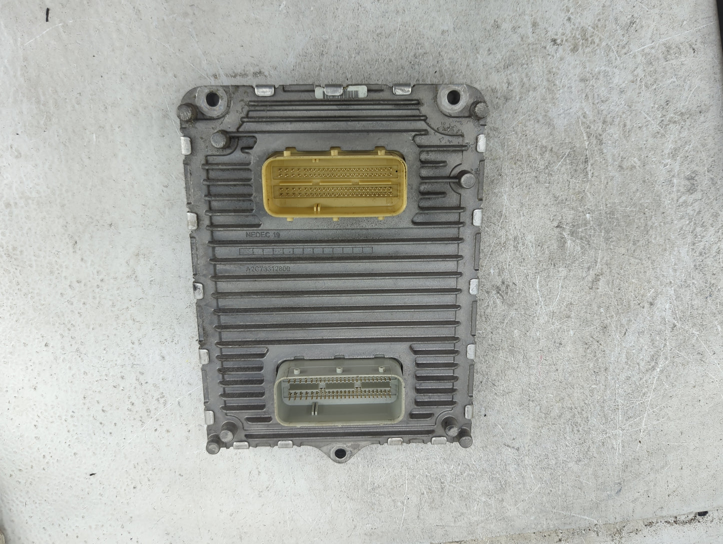 2019-2020 Jeep Cherokee PCM Engine Control Computer ECU ECM PCU OEM P/N:P68405807AE P68328875AA Fits Fits 2019 2020 OEM Used