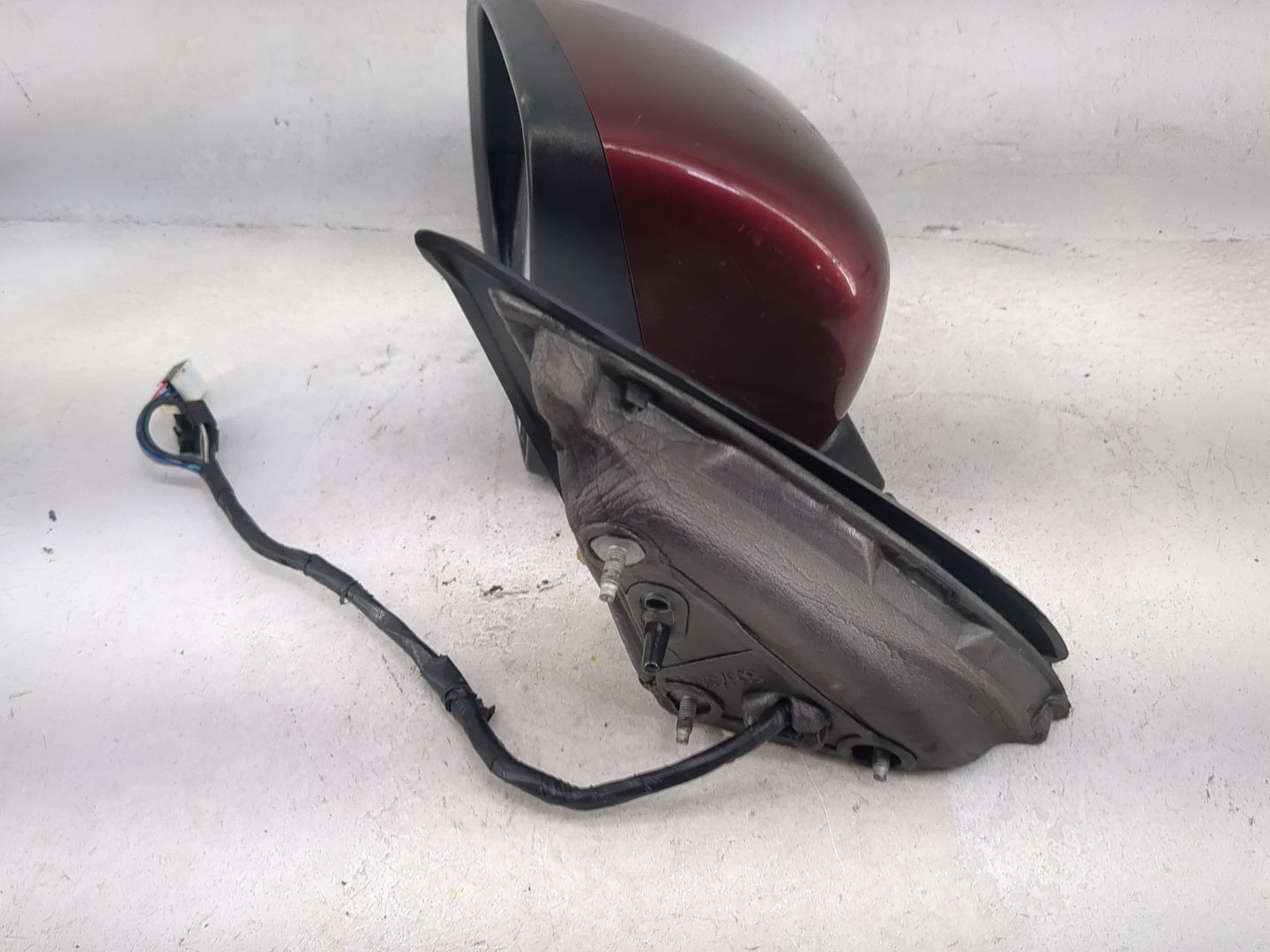 2014-2021 Jeep Cherokee Driver Side View Mirror - Left Door Mirror OEM Used - Oemusedautoparts1.com