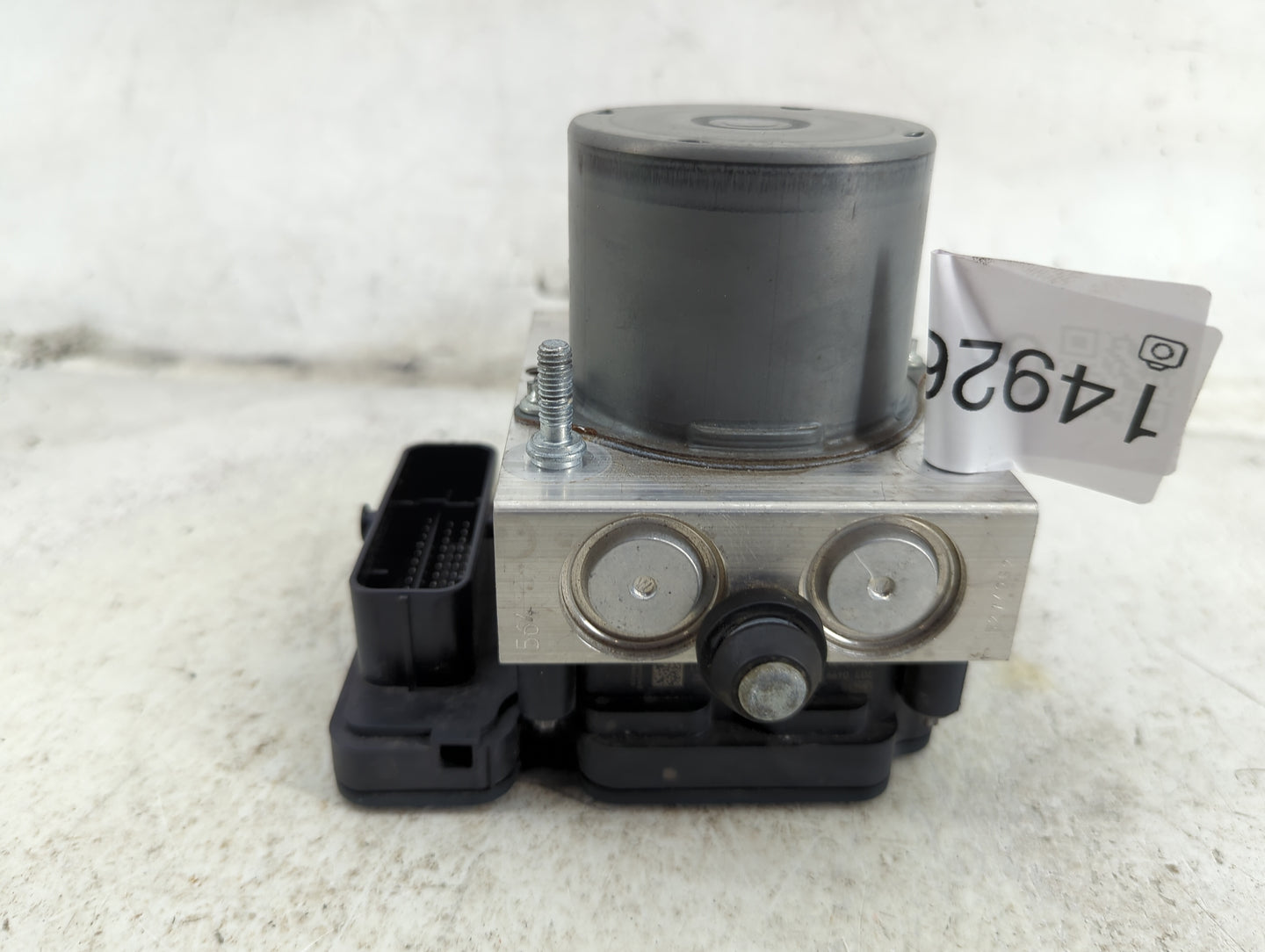 2019 Jeep Cherokee ABS Pump Control Module Replacement P/N:P68287910AE 68287910AE Fits OEM Used Auto Parts - Oemusedautopart
