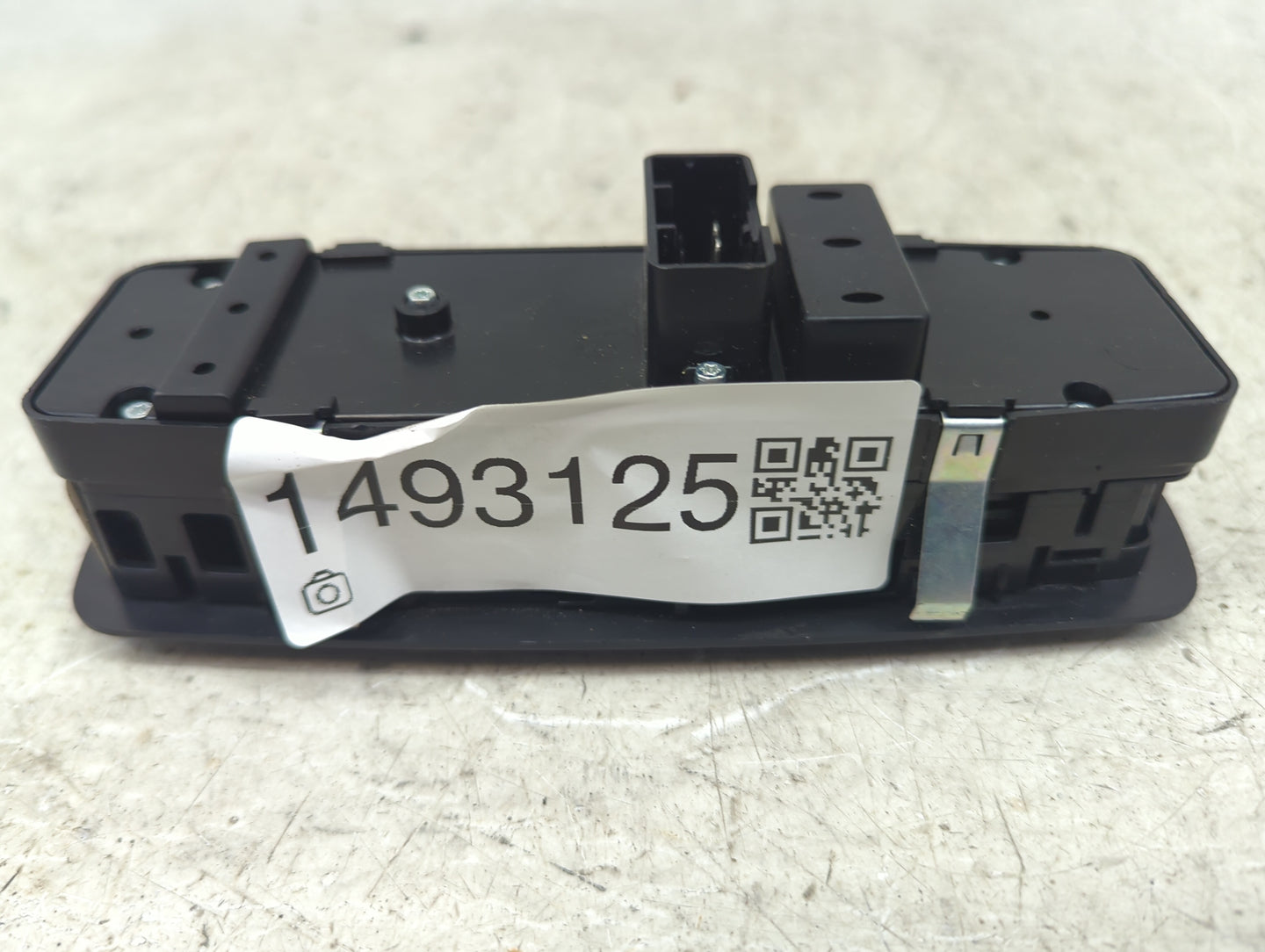 2015-2022 Jeep Cherokee Master Power Window Switch Replacement Driver Side Left P/N:68271206AB Fits OEM Used Auto Parts - Oe