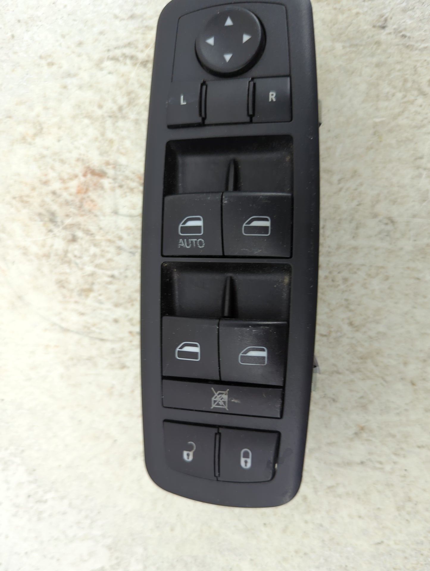 2017-2022 Jeep Cherokee Master Power Window Switch Replacement Driver Side Left P/N:68275252AE 10132777 Fits OEM Used Auto P
