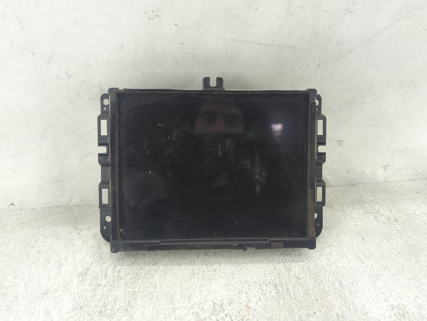 2019 Jeep Cherokee Information Display Screen 1494661 - Oemusedautoparts1.com