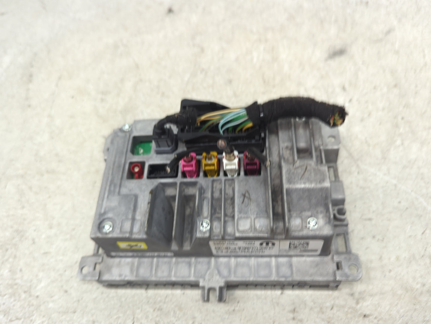 2019 Jeep Cherokee Information Display Screen 1496611 - Oemusedautoparts1.com