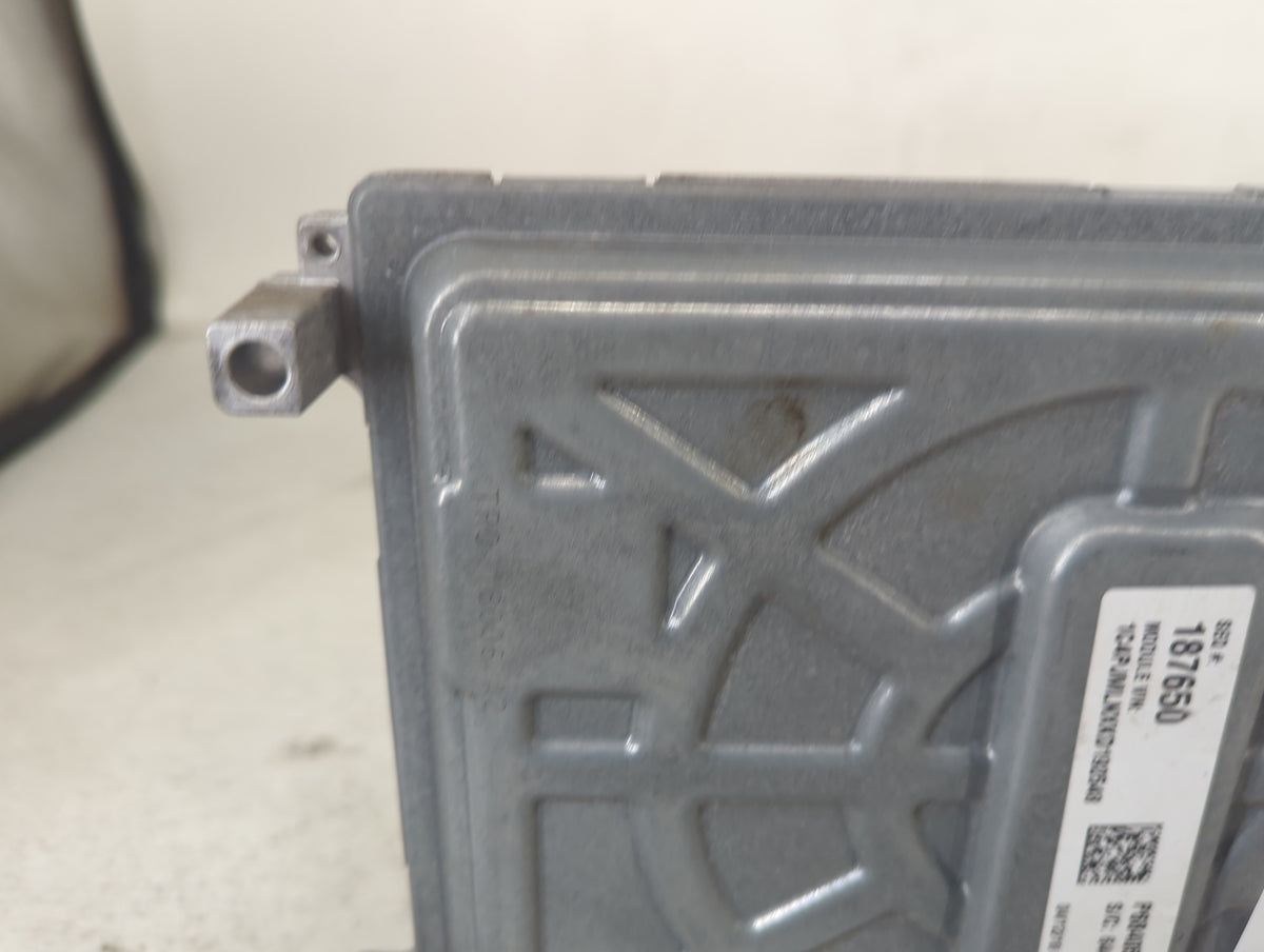 2019-2021 Jeep Cherokee PCM Engine Control Computer ECU ECM PCU OEM P/N:P68405710AF P05150861AH Fits Fits 2019 2020 2021 202