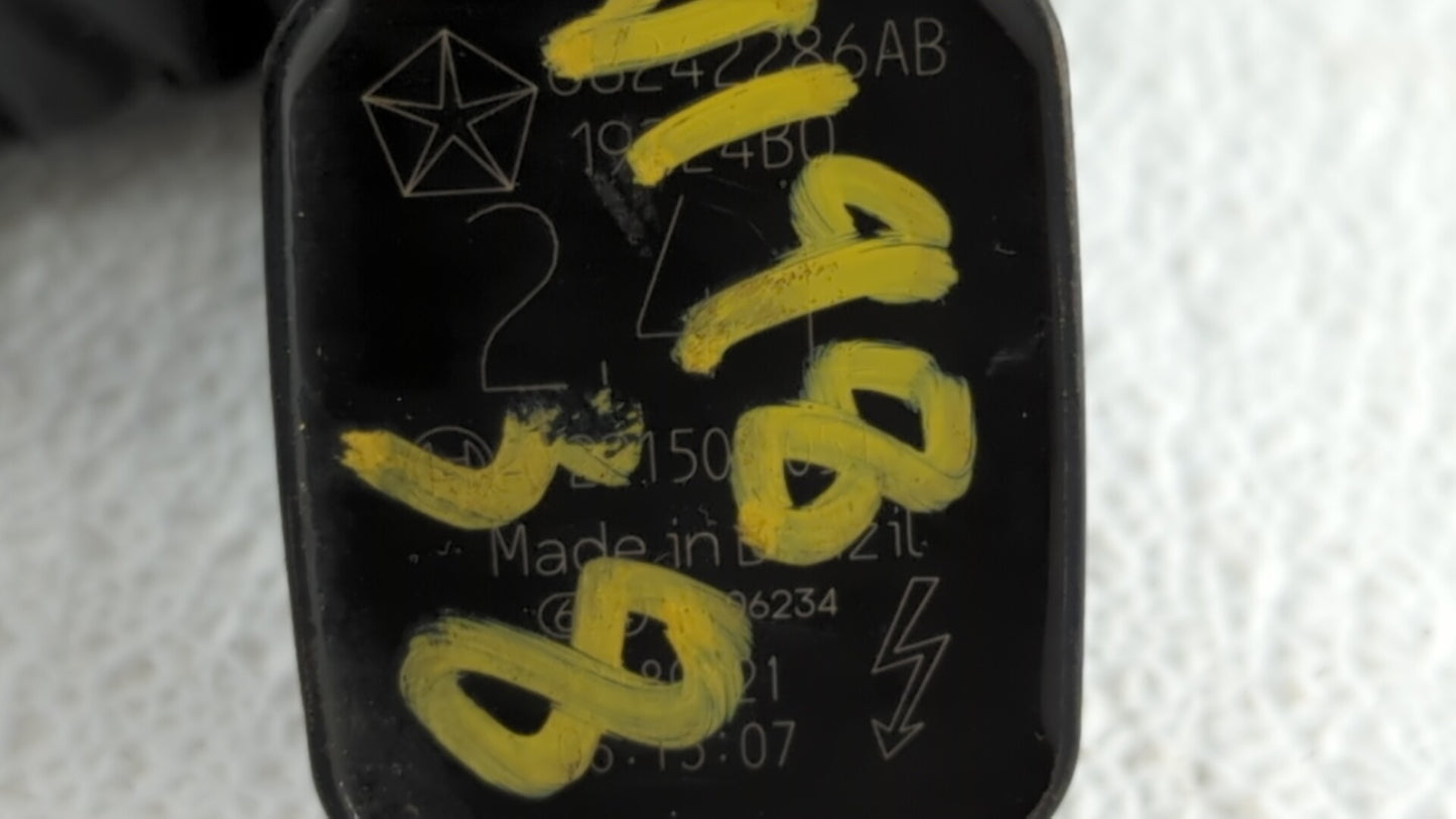 2014-2017 Jeep Cherokee Ignition Coil Igniter Pack - Oemusedautoparts1.com