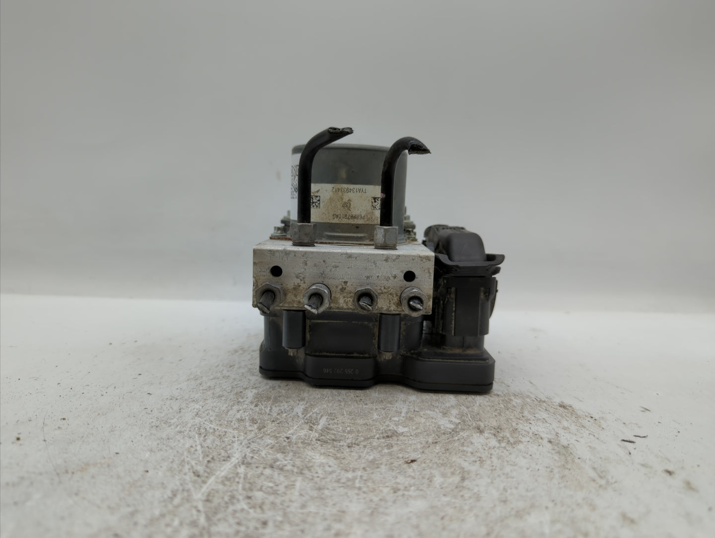 2019 Jeep Cherokee ABS Pump Control Module Replacement P/N:68287910AG 68287910AF Fits OEM Used Auto Parts - Oemusedautoparts