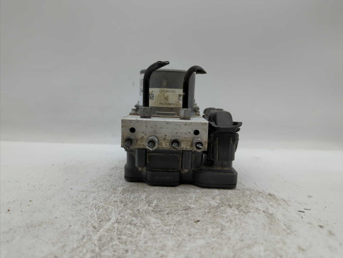 2019 Jeep Cherokee ABS Pump Control Module Replacement P/N:68287910AG 68287910AF Fits OEM Used Auto Parts - Oemusedautoparts