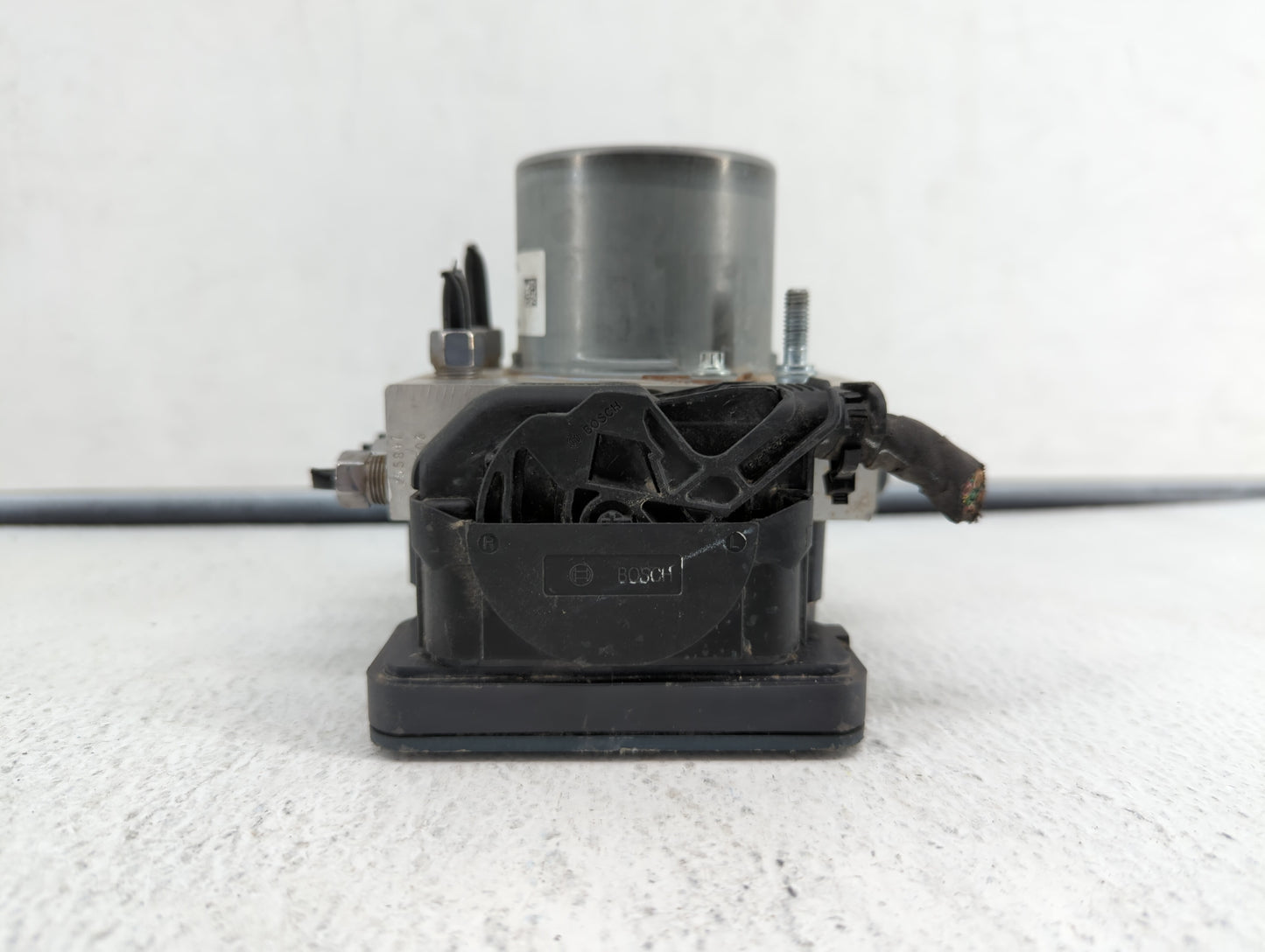 2019 Jeep Cherokee ABS Pump Control Module Replacement P/N:68287912AF 68287910AG, 68287910AF Fits OEM Used Auto Parts - Oemu
