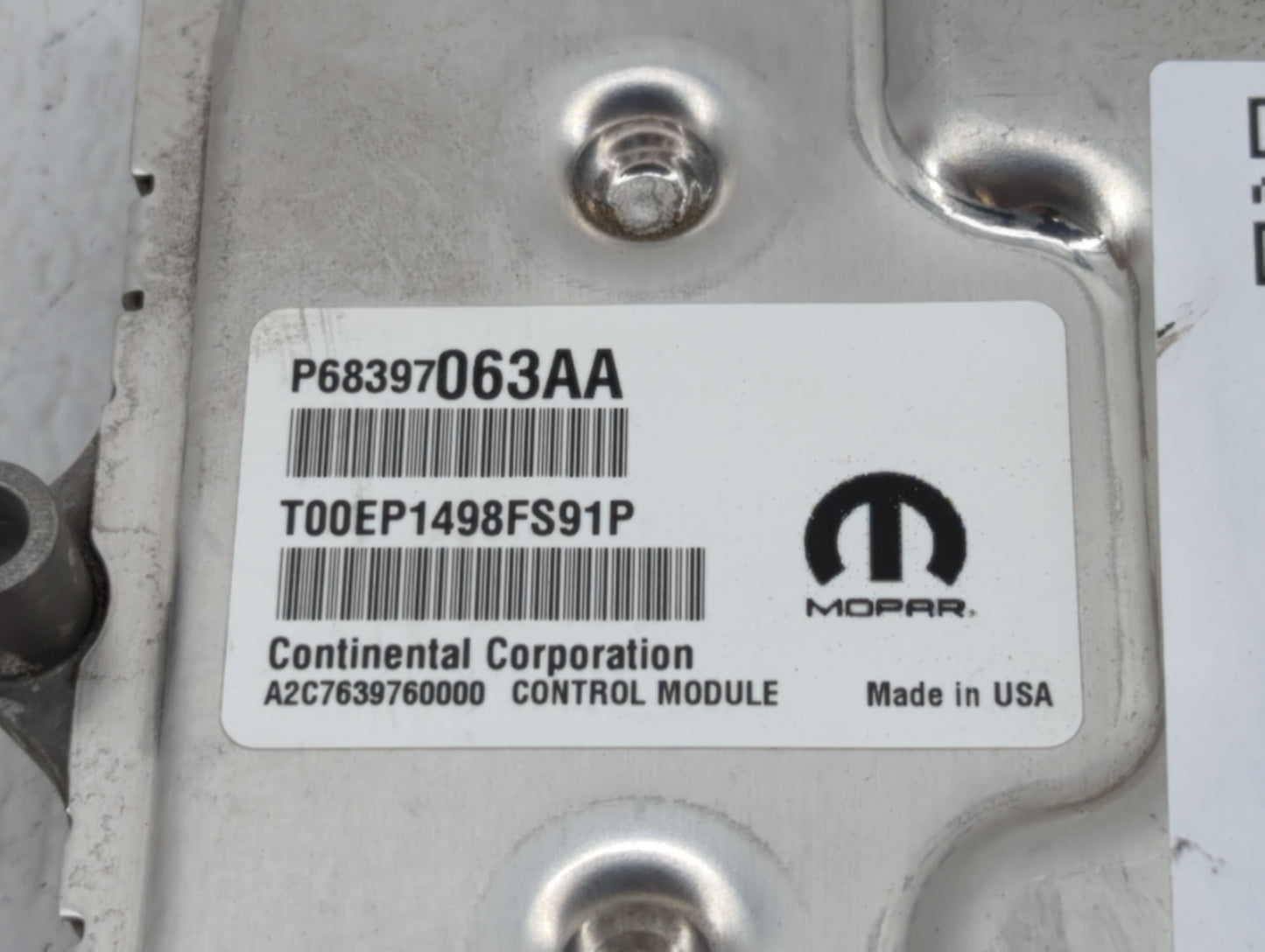 2019-2020 Jeep Cherokee PCM Engine Control Computer ECU ECM PCU OEM P/N:68354900AG 68447031AF, 68354922AI Fits Fits 2019 202