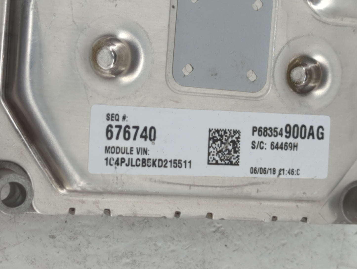 2019-2020 Jeep Cherokee PCM Engine Control Computer ECU ECM PCU OEM P/N:68354900AG 68447031AF, 68354922AI Fits Fits 2019 202