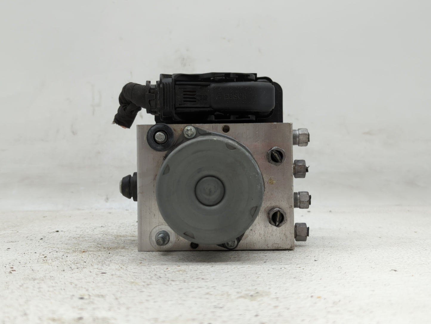 2019 Jeep Cherokee ABS Pump Control Module Replacement P/N:68287912AF 68287910AG, 68287910AF Fits OEM Used Auto Parts - Oemu