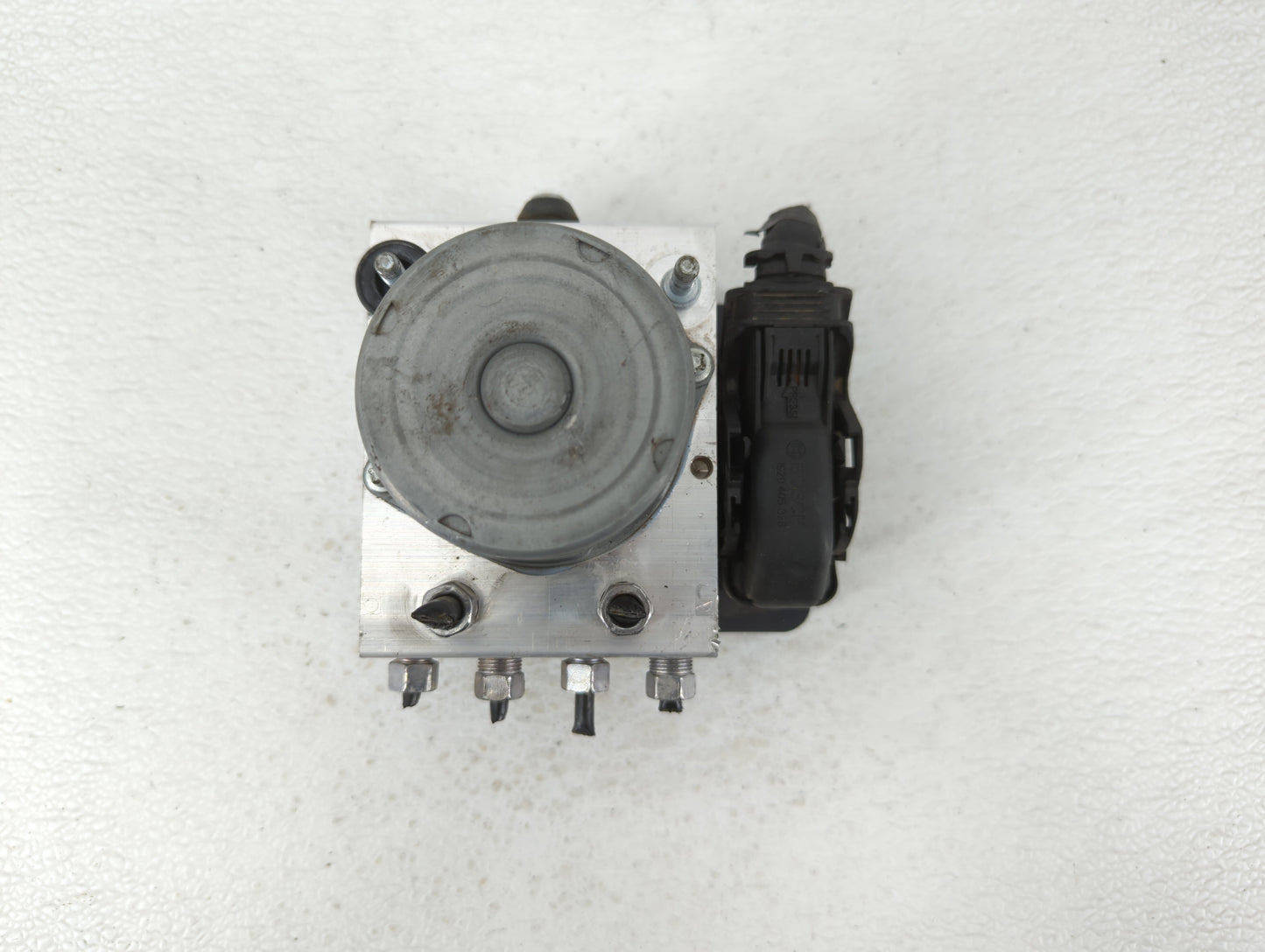 2019 Jeep Cherokee ABS Pump Control Module Replacement P/N:P68287910AG Fits OEM Used Auto Parts - Oemusedautoparts1.com