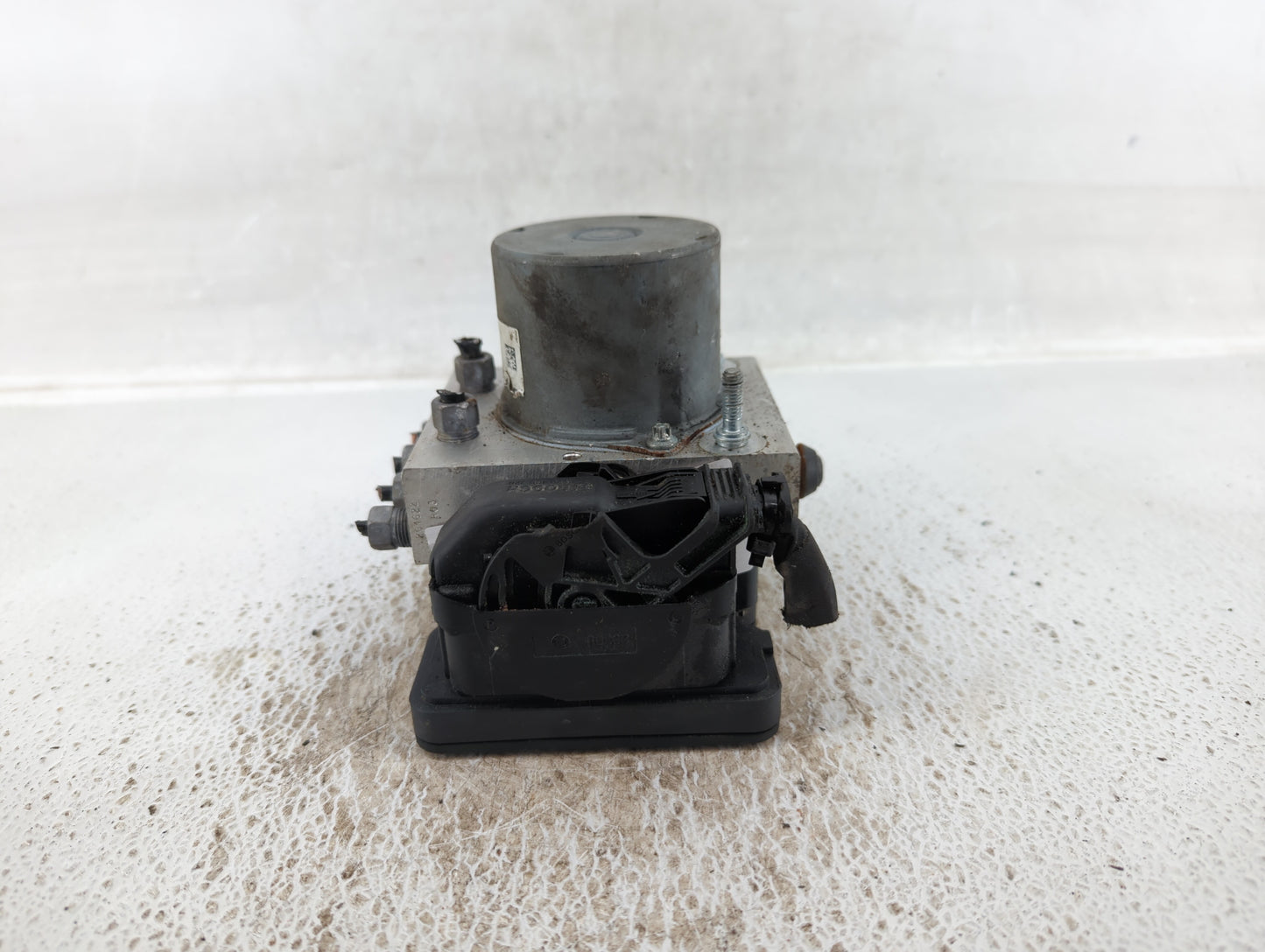 2019 Jeep Cherokee ABS Pump Control Module Replacement P/N:68287910AF 68287912AF, 68287910AG Fits OEM Used Auto Parts - Oemu