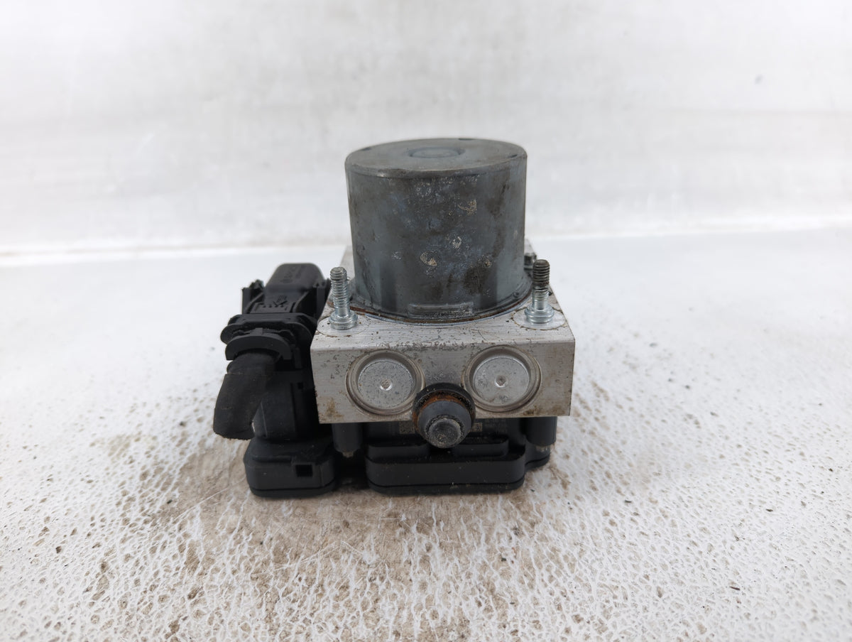 2019 Jeep Cherokee Anti-Lock Brake ABS Pump Module Actuator OEM P/N:68287910AF 68287912AF, 68287910AG Fits OEM Used Auto Par
