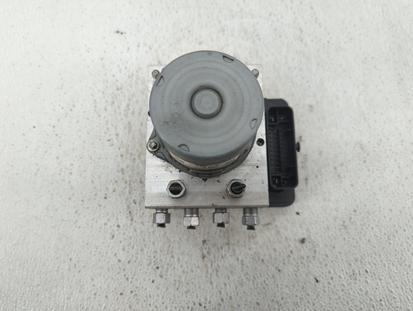 2019 Jeep Cherokee ABS Pump Control Module Replacement P/N:68287910AG 68287910AF, 68287912AF Fits OEM Used Auto Parts - Oemu