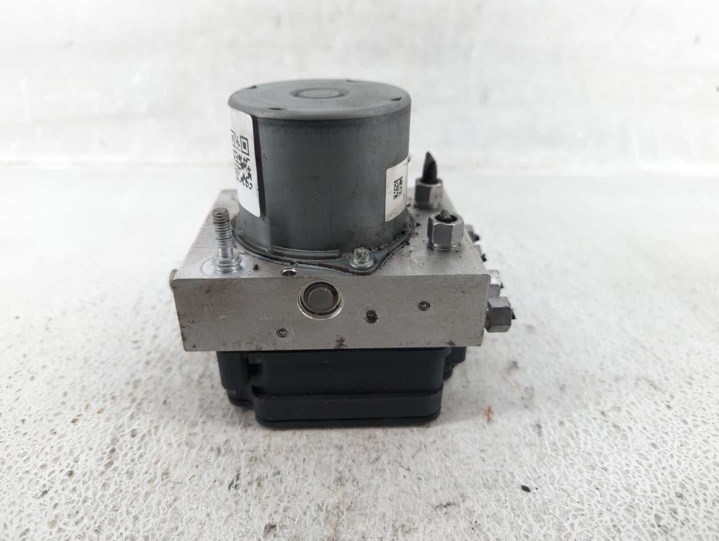 2019 Jeep Cherokee ABS Pump Control Module Replacement P/N:68287910AG 68287910AF, 68287912AF Fits OEM Used Auto Parts - Oemu