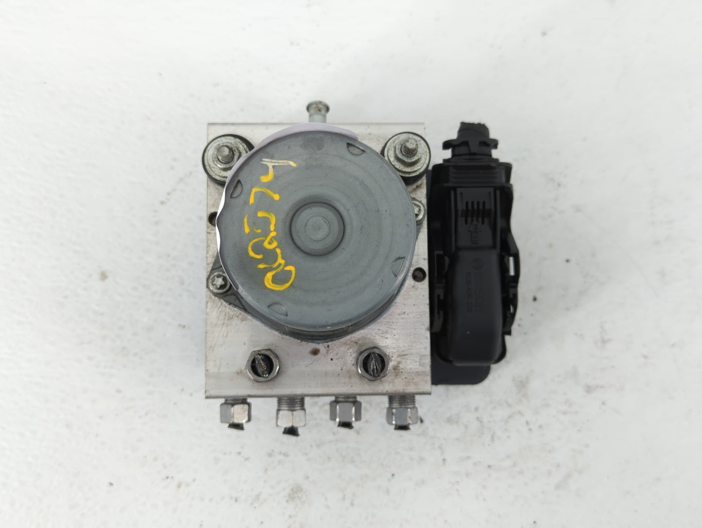 2019 Jeep Cherokee ABS Pump Control Module Replacement P/N:68287910AG 68287910AF, 68287912AF Fits OEM Used Auto Parts - Oemu