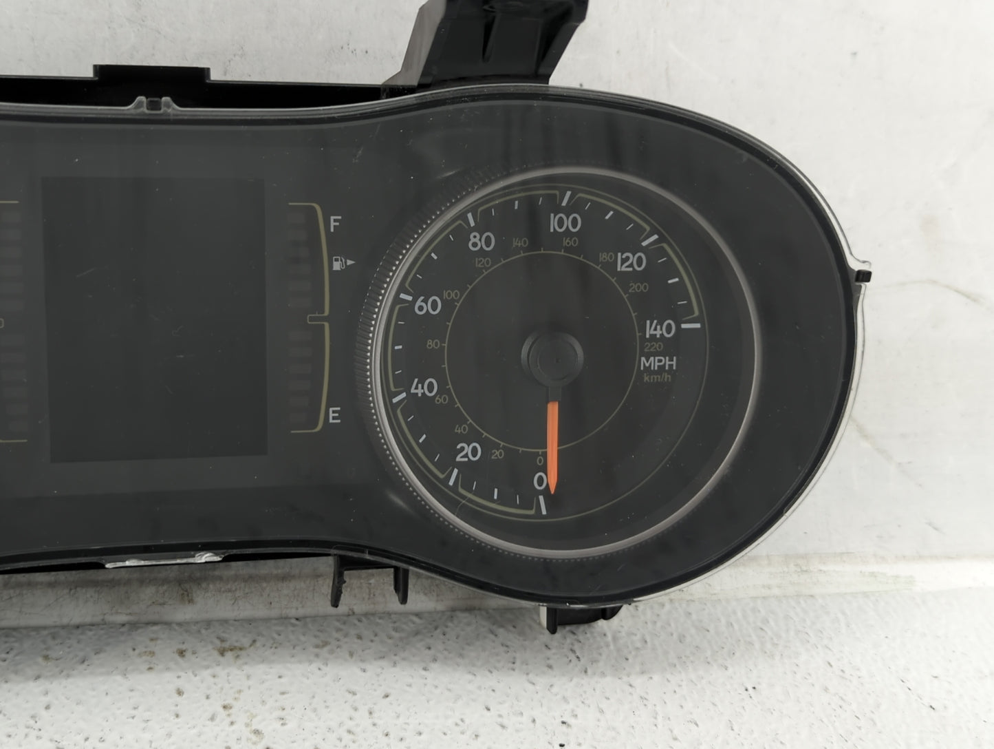 2019 Jeep Cherokee Instrument Cluster Speedometer Gauges P/N:P68379590AD Fits OEM Used Auto Parts - Oemusedautoparts1.com