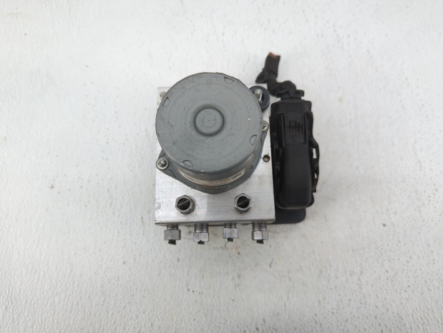 2019 Jeep Cherokee ABS Pump Control Module Replacement P/N:68287910AG 68287910AF, 68287912AF Fits OEM Used Auto Parts - Oemu