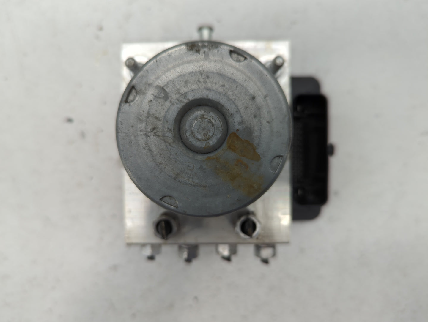 2019 Jeep Cherokee ABS Pump Control Module Replacement P/N:68287910AG 68287910AF, 68287912AF Fits OEM Used Auto Parts - Oemu